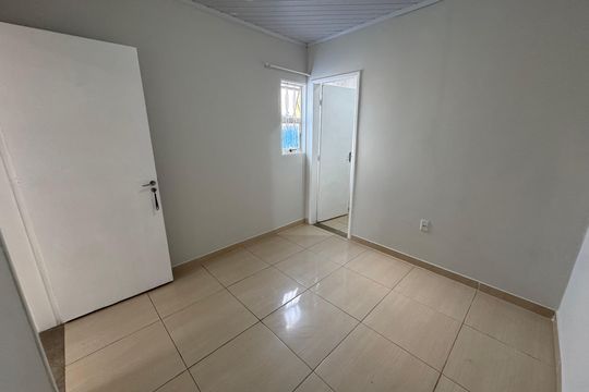 Casa para alugar com 2 quartos, 55m² em Qr 629, Brasília