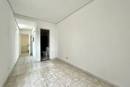 Suite de casa para alugar com 1 quarto, 35m² em Vila Imperio, São Paulo