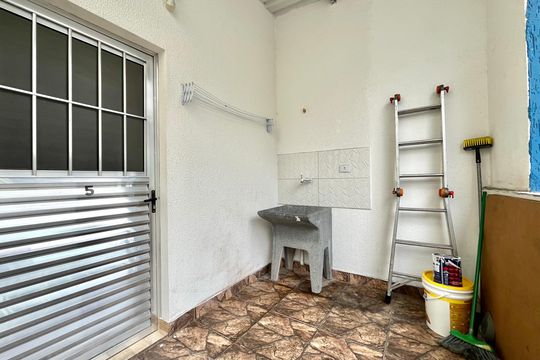 Área de Serviço de casa para alugar com 1 quarto, 35m² em Vila Imperio, São Paulo