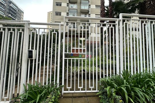 Fachada e portaria de apartamento para alugar com 1 quarto, 54m² em Alphaville Industrial, Barueri
