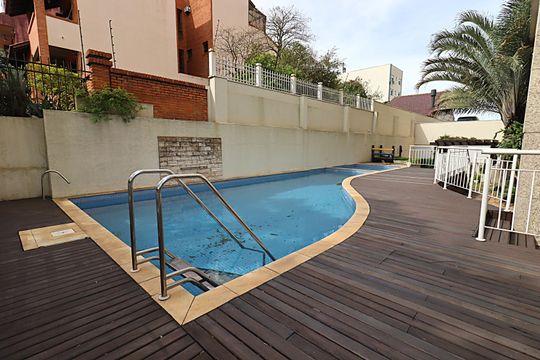 Área comum - Piscina de apartamento à venda com 2 quartos, 59m² em Petrópolis, Porto Alegre