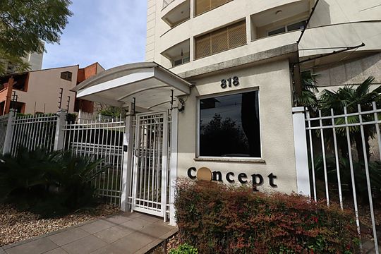 Fachada e portaria de apartamento à venda com 2 quartos, 59m² em Petrópolis, Porto Alegre