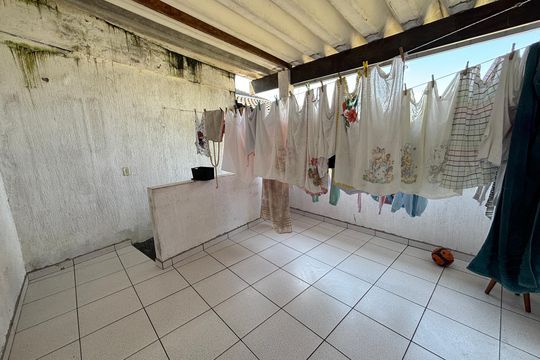 Quintal de casa à venda com 6 quartos, 223m² em Centro Alto, Ribeirão Pires