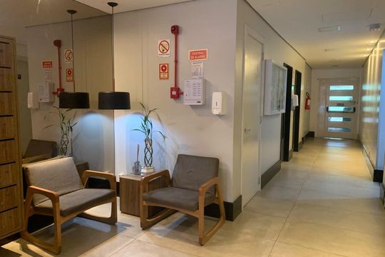 Hall de entrada de apartamento para alugar com 1 quarto, 44m² em Rt A, Novo Hamburgo