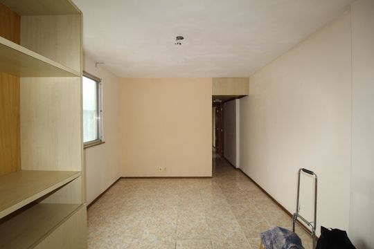Sala de apartamento à venda com 2 quartos, 48m² em Jacarepaguá, Rio de Janeiro