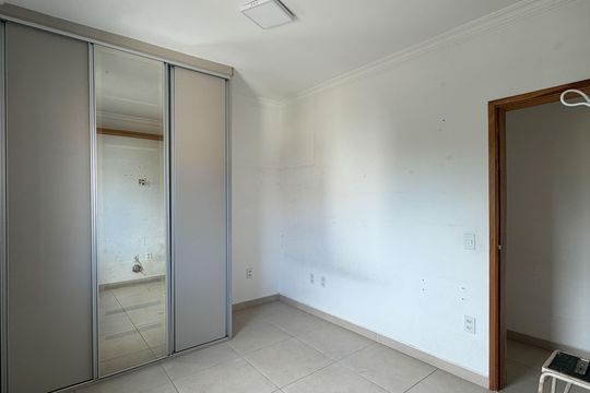 Suite 1 de casa para alugar com 2 quartos, 120m² em Embaré, Santos