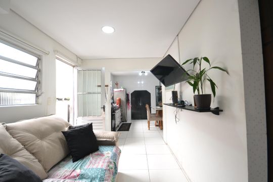 Casa à venda com 7 quartos, 200m² em Rio Pequeno, São Paulo