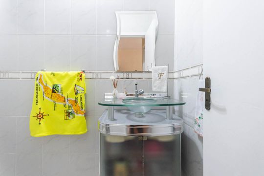 Banheiro de apartamento à venda com 3 quartos, 63m² em Rio Comprido, Rio de Janeiro