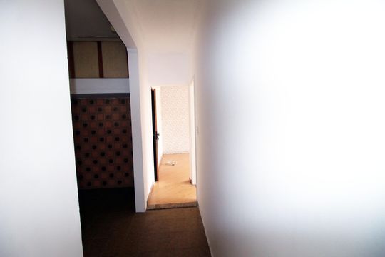 Corredor de apartamento à venda com 2 quartos, 57m² em Vista Alegre, Rio de Janeiro