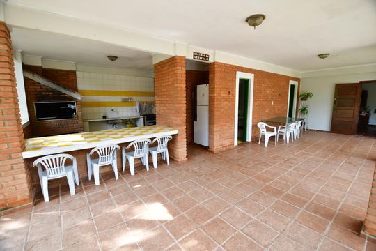 Varanda gourmet de casa para alugar com 6 quartos, 360m² em Recanto dos Dourados, Campinas