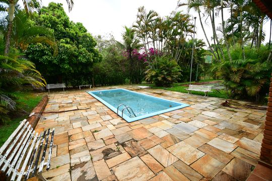 Área comum - Piscina de casa para alugar com 6 quartos, 360m² em Recanto dos Dourados, Campinas