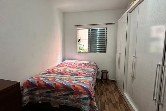 Casa à venda com 3 quartos, 125m² em Jardim São Luís, São Paulo