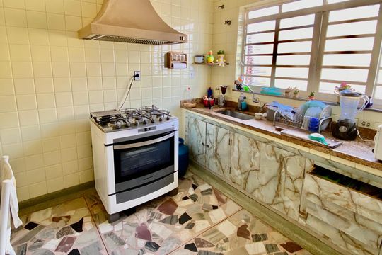 Cozinha de casa à venda com 3 quartos, 370m² em Parque Industrial, Campinas