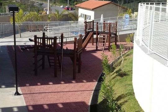 Área externa de apartamento para alugar com 2 quartos, 45m² em Petrópolis, Cotia