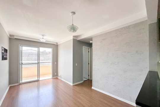 Apartamento à venda com 2 quartos, 56m² em Conjunto Residencial Pombeva, São Bernardo do Campo