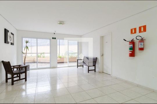 Área comum - Hall de apartamento à venda com 2 quartos, 56m² em Conjunto Residencial Pombeva, São Bernardo do Campo