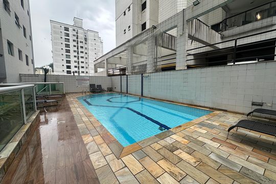 Área comum - Piscina de apartamento para alugar com 2 quartos, 64m² em Itararé, São Vicente