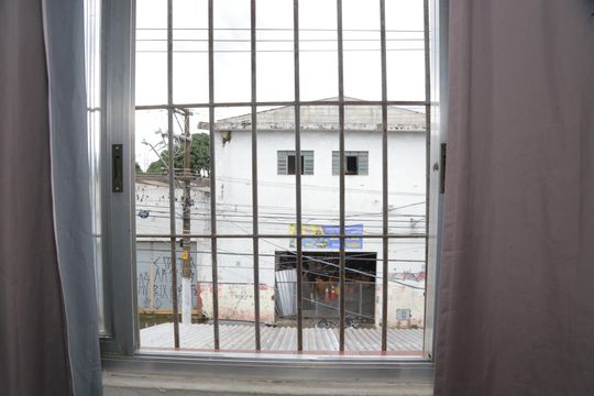 Vista da janela do quarto  de casa à venda com 1 quarto, 130m² em Vila Nitro Operaria, São Paulo