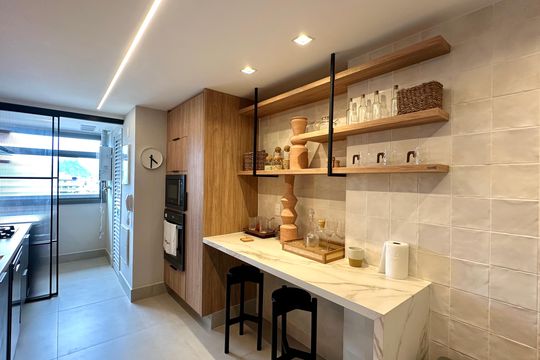 Cozinha de apartamento à venda com 3 quartos, 155m² em Botafogo, Rio de Janeiro