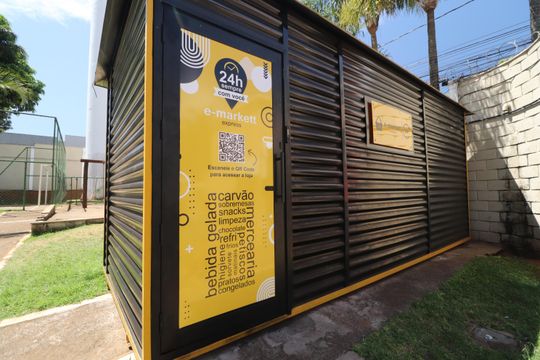 Área comum - Mercado de apartamento para alugar com 2 quartos, 45m² em Jaraguá, Uberlândia