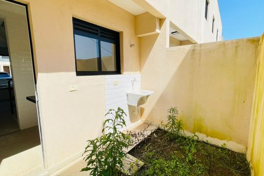 Casa de Condomínio para alugar com 2 quartos, 55m² em Portal do Santa Paula, Cotia