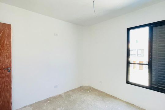 Casa de Condomínio para alugar com 2 quartos, 55m² em Portal do Santa Paula, Cotia