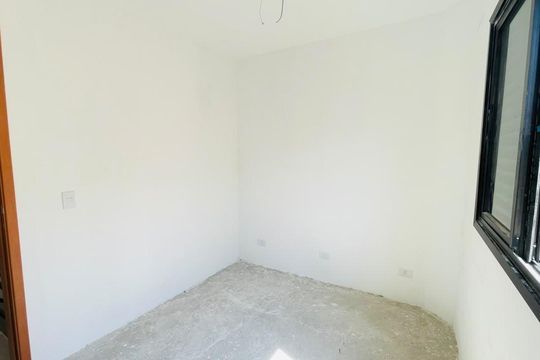 Casa de Condomínio para alugar com 2 quartos, 55m² em Portal do Santa Paula, Cotia