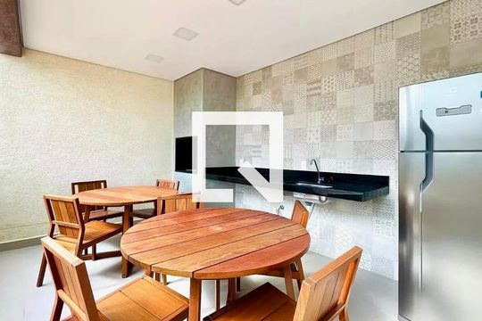 Área comum - Churrasqueira de apartamento para alugar com 2 quartos, 45m² em Vila Galvão, Guarulhos
