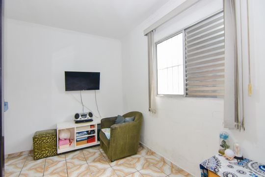 Quarto 2 de apartamento à venda com 2 quartos, 58m² em Jardim Leda, Guarulhos
