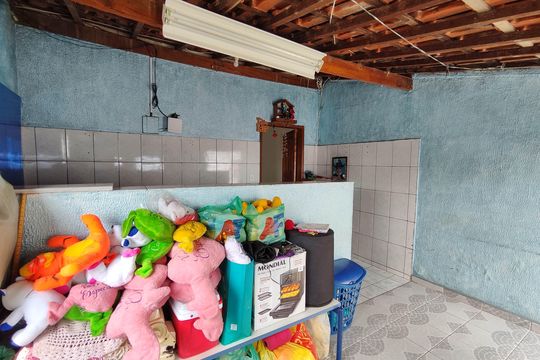 Casa à venda com 6 quartos, 197m² em Parque Guarani, São Paulo