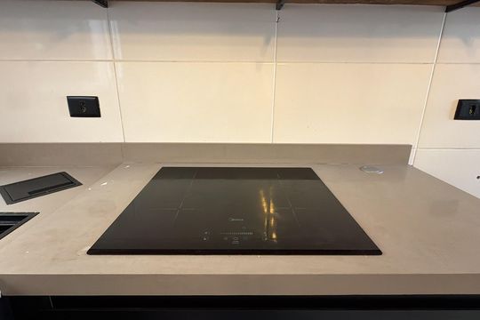 Cozinha de apartamento para alugar com 2 quartos, 45m² em Parque Sevilha, São Paulo