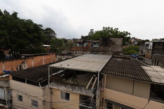 Vista  de casa para alugar com 2 quartos, 94m² em Associacao Sobradinho, São Paulo