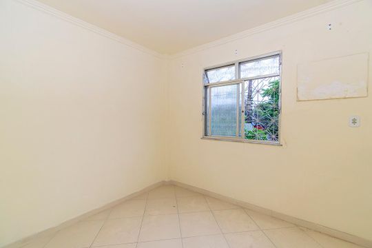 Quarto de apartamento à venda com 1 quarto, 32m² em Irajá, Rio de Janeiro