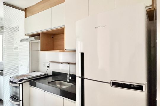 Cozinha de apartamento para alugar com 2 quartos, 42m² em Jardim Iris, São Paulo
