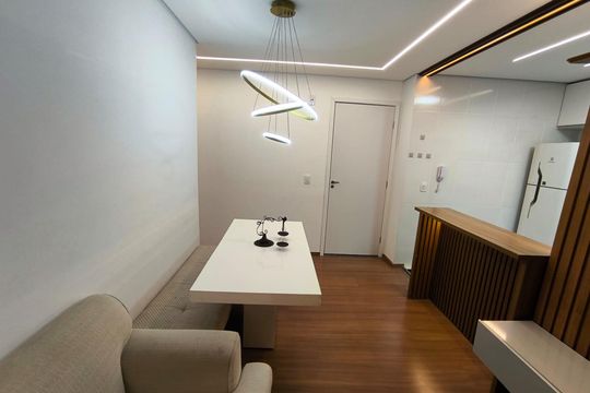 Sala de apartamento para alugar com 2 quartos, 48m² em São Damião, Belo Horizonte