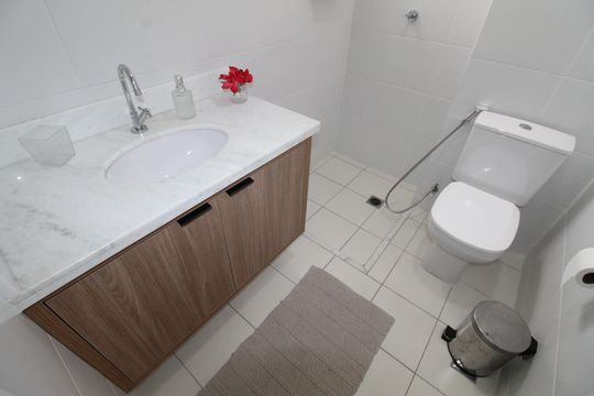 Banheiro de apartamento para alugar com 2 quartos, 62m² em Jardim Oriente, São José dos Campos