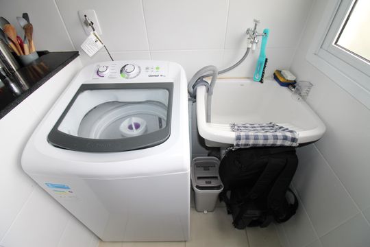 Área de Serviço de apartamento para alugar com 2 quartos, 62m² em Jardim Oriente, São José dos Campos