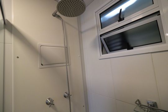 Banheiro de apartamento à venda com 2 quartos, 69m² em Jardim Prudência, São Paulo