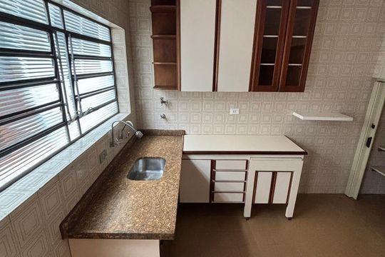 Cozinha de casa de condomínio para alugar com 2 quartos, 76m² em Jardim Guarau, São Paulo