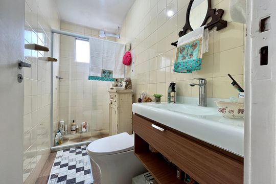 Banheiro Social de apartamento para alugar com 4 quartos, 96m² em Jacarepaguá, Rio de Janeiro