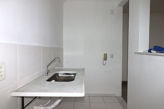 Cozinha de apartamento à venda com 2 quartos, 51m² em Passo das Pedras, Porto Alegre