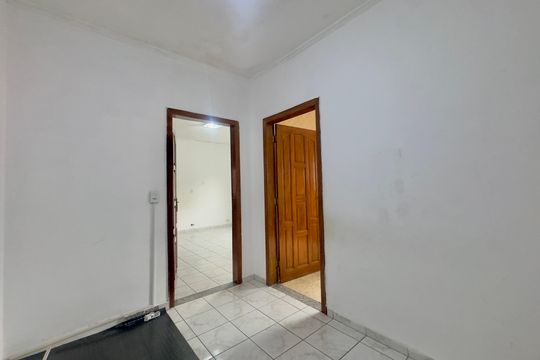 Hall de casa para alugar com 2 quartos, 90m² em Parque Santo Antonio, Guarulhos