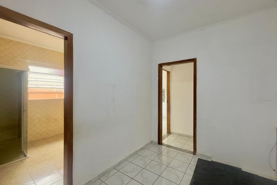 Hall de casa para alugar com 2 quartos, 90m² em Parque Santo Antonio, Guarulhos