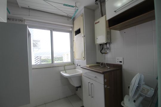 Área de Serviço de apartamento para alugar com 4 quartos, 115m² em Barra Olímpica, Rio de Janeiro
