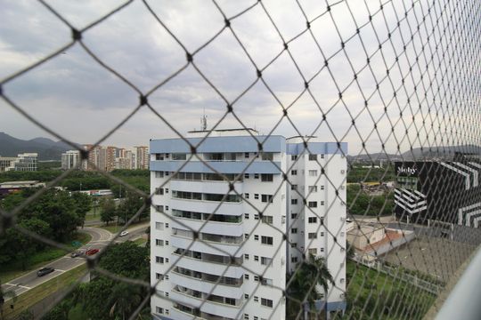 Sala - Vista de apartamento para alugar com 4 quartos, 115m² em Barra Olímpica, Rio de Janeiro