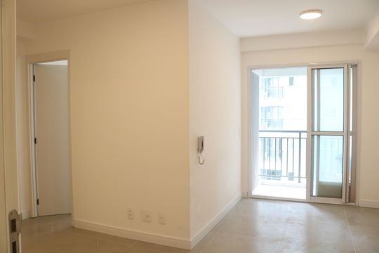 Apartamento para alugar com 2 quartos, 42m² em Lapa de Baixo, São Paulo