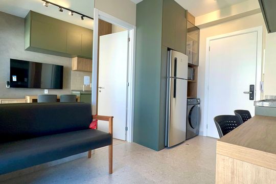 Sala de kitnet/studio para alugar com 1 quarto, 24m² em Pinheiros, São Paulo