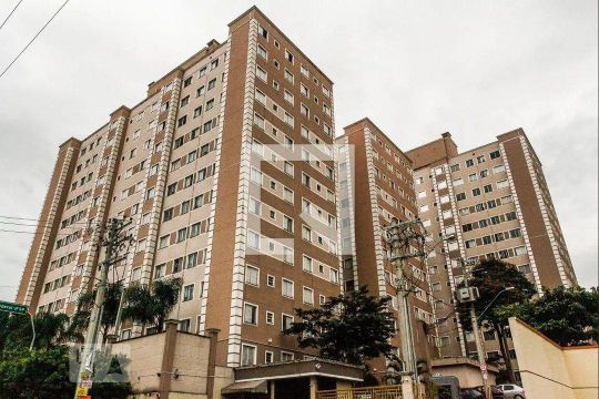 Fachada do Prédio de apartamento para alugar com 2 quartos, 48m² em Centro, Guarulhos