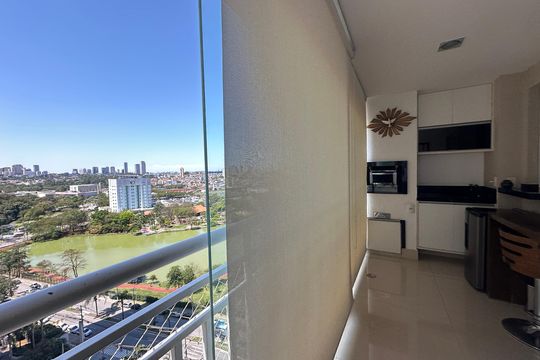 Varanda da Sala de apartamento à venda com 2 quartos, 105m² em Jardim Tupanci, Barueri