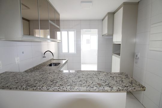 Cozinha de apartamento para alugar com 2 quartos, 69m² em Parque Industrial, São José dos Campos